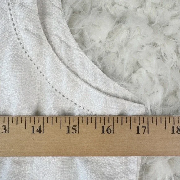 Petite Sophisticate White Linen Floral Embrodiered Tank Top Size‎ 4 Cottagecore - Picture 4 of 7